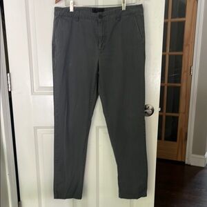 21men Charcoal Gray Chinos Classic Fit 34